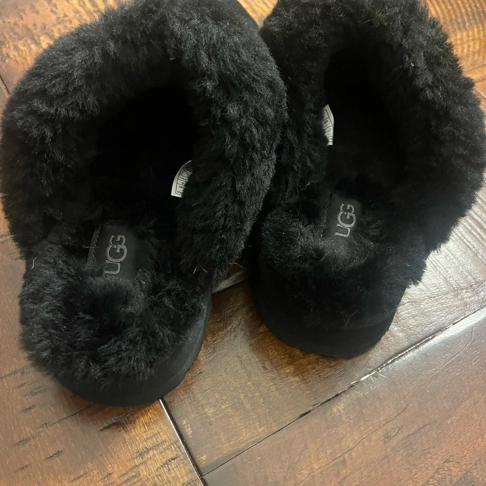 UGG Black Plush Slippers - Picture 3 of 5